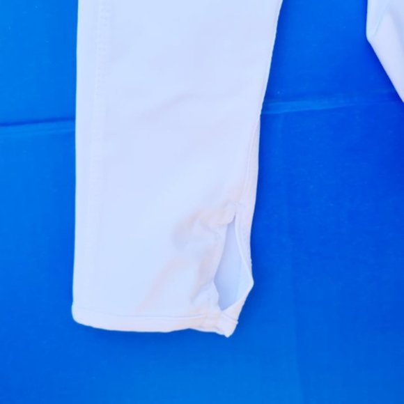 Yogalicious Women's Jacket Active Zip Up in White - Picture 3 of 7